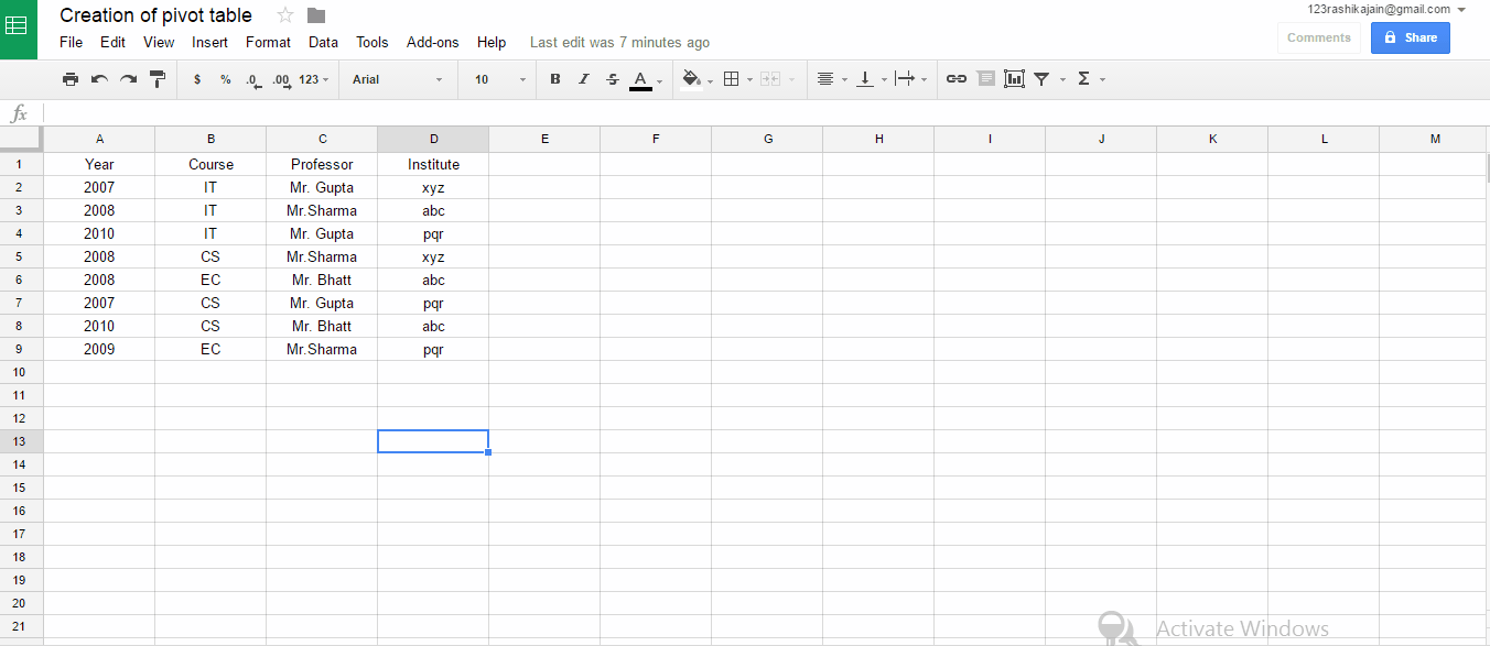  How-to-create-pivot-tables-in-Google-Spreadsheets-4.gif